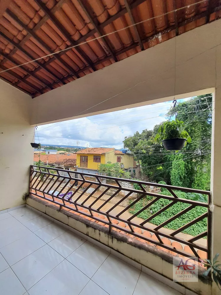 Casa, 7 quartos, 253 m² - Foto 1