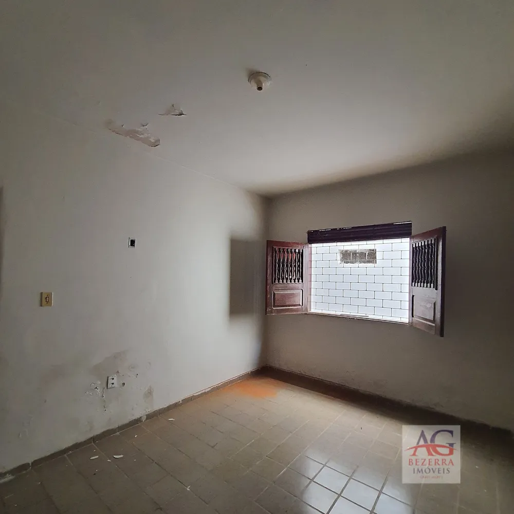 Casa, 7 quartos, 253 m² - Foto 11