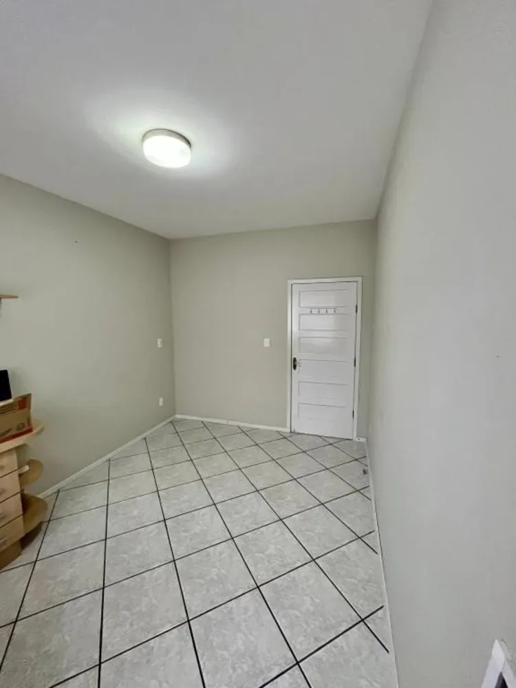 Casa, 3 quartos, 228 m² - Foto 6