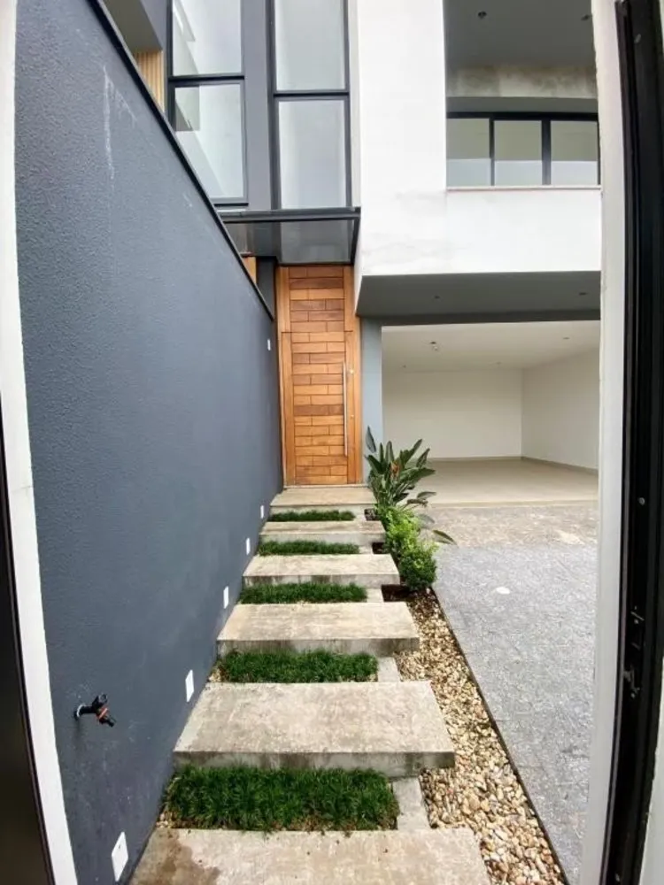 Sobrado, 3 quartos, 177 m² - Foto 2