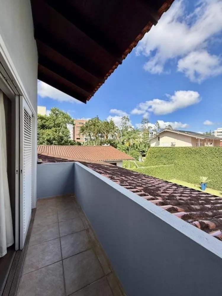 Casa, 3 quartos, 390 m² - Foto 1