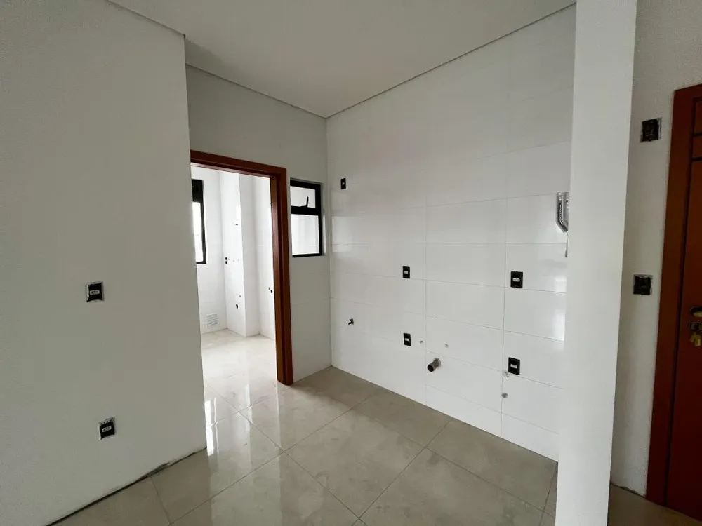 Cobertura, 3 quartos, 173 m² - Foto 2