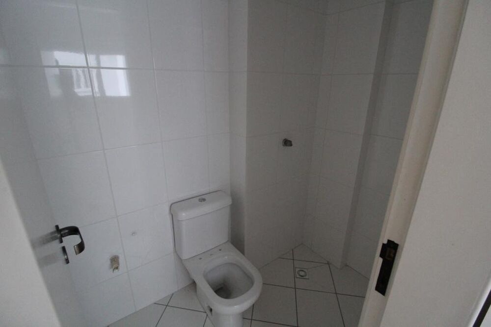 Apartamento para alugar com 4 quartos, 106m² - Foto 25