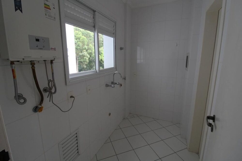 Apartamento para alugar com 4 quartos, 106m² - Foto 24