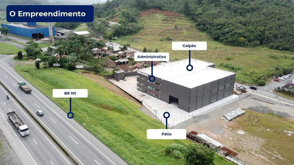 Depósito-Galpão-Armazém para alugar, 1800m² - Foto 1