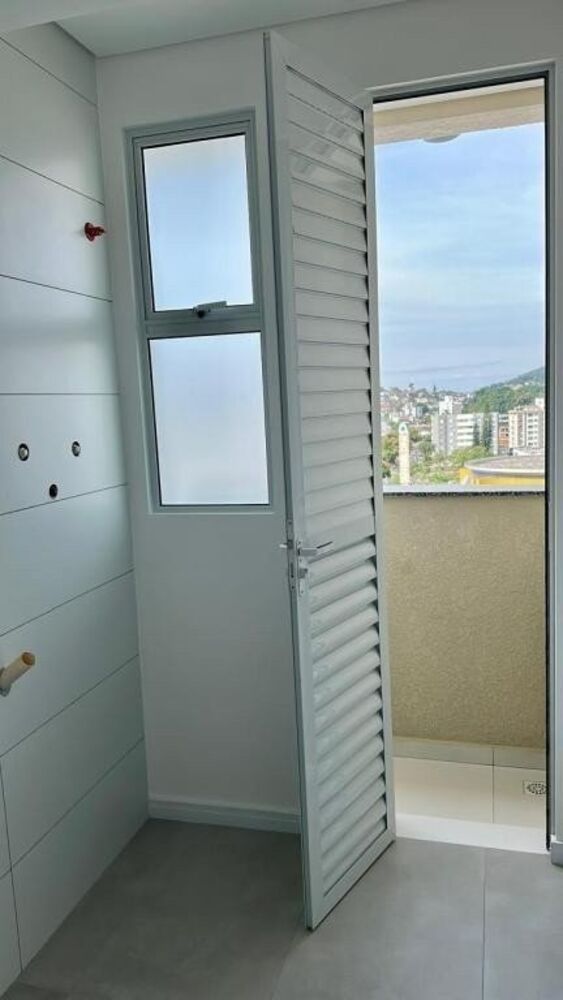 Apartamento à venda com 2 quartos, 111m² - Foto 8