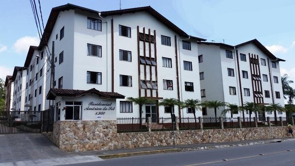Apartamento à venda com 3 quartos, 90m² - Foto 1