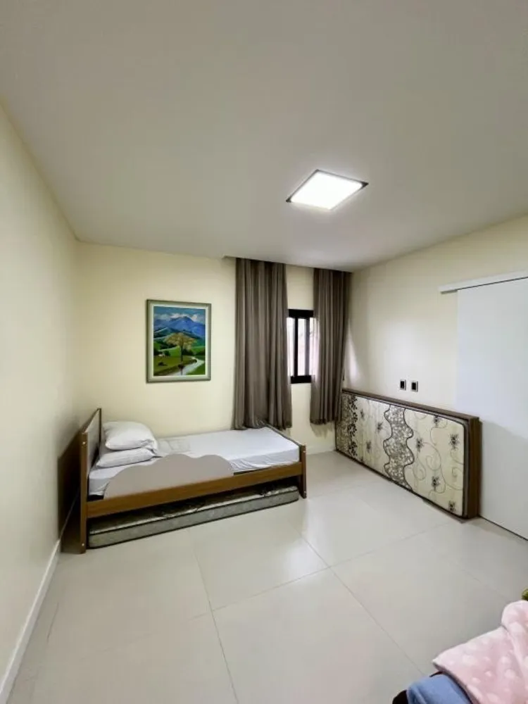 Casa, 3 quartos, 299 m² - Foto 3