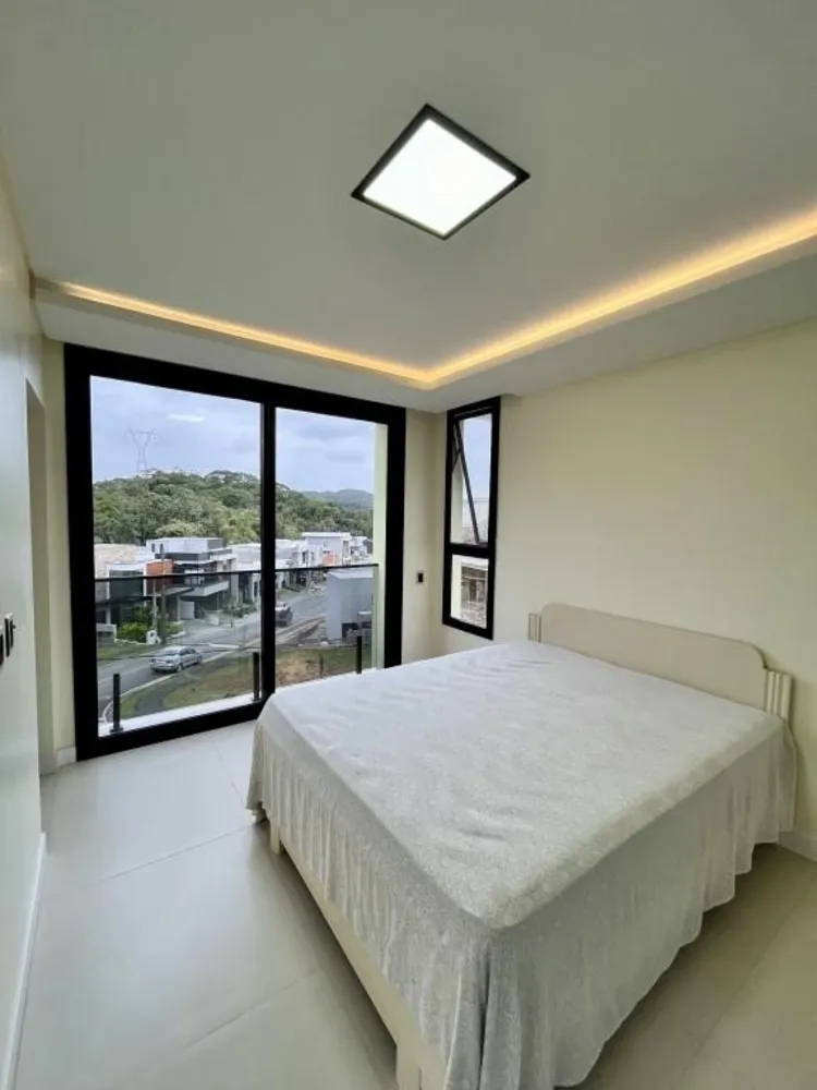 Casa, 3 quartos, 299 m² - Foto 2