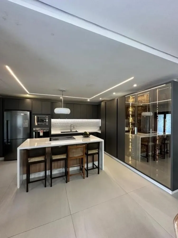 Casa, 3 quartos, 1170 m² - Foto 8