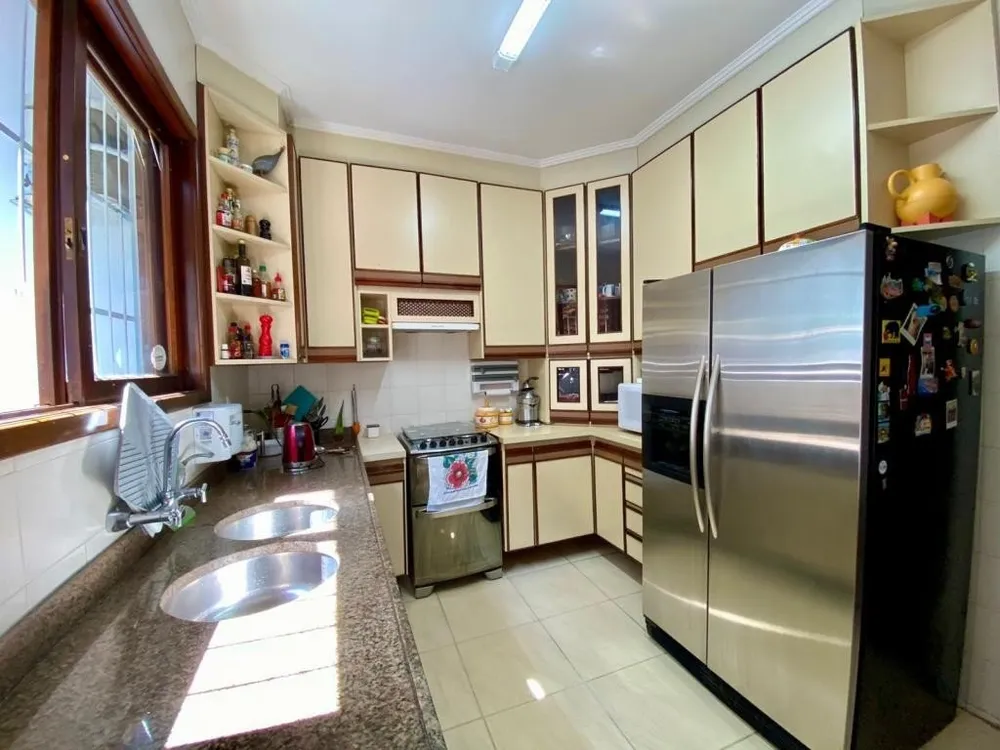 Sobrado, 4 quartos, 227 m² - Foto 2