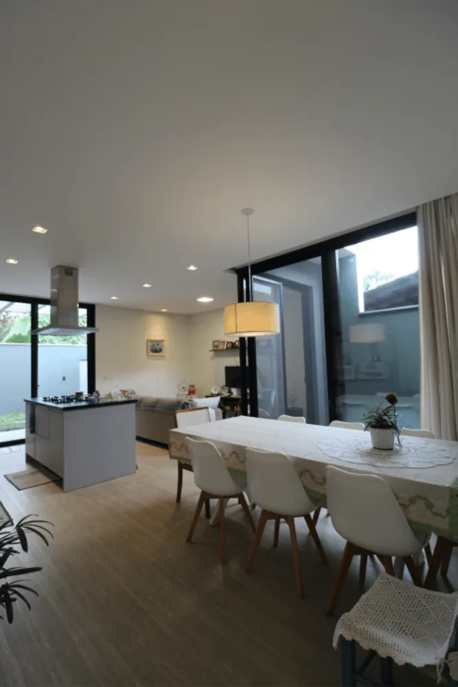 Sobrado, 5 quartos, 306 m² - Foto 6
