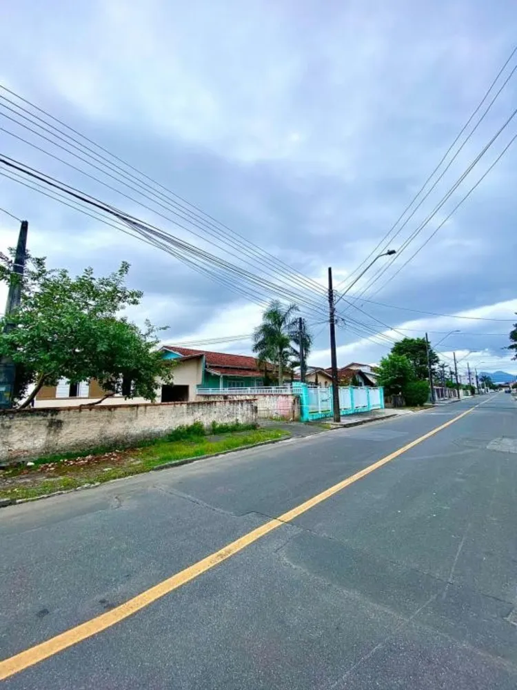 Terreno, 300 m² - Foto 1
