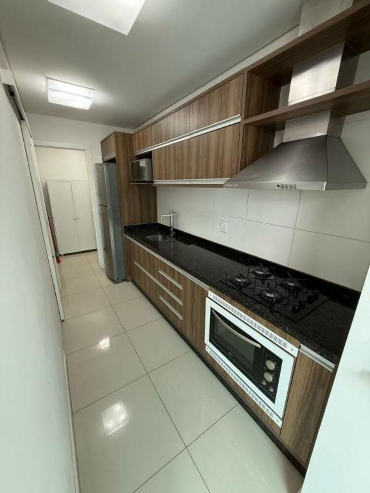 Apartamento para alugar com 2 quartos, 69m² - Foto 5