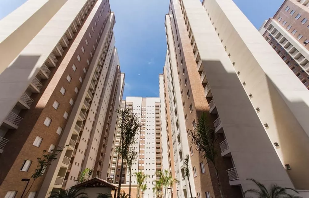 Apartamento à venda com 3 quartos, 79m² - Foto 1