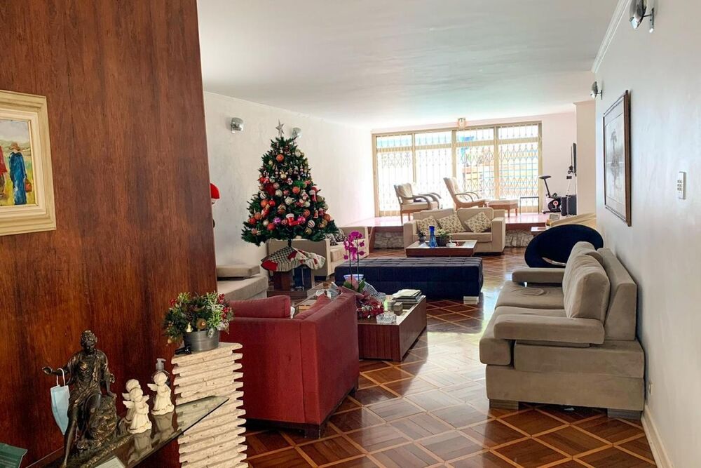 Casa, 4 quartos, 377 m² - Foto 2