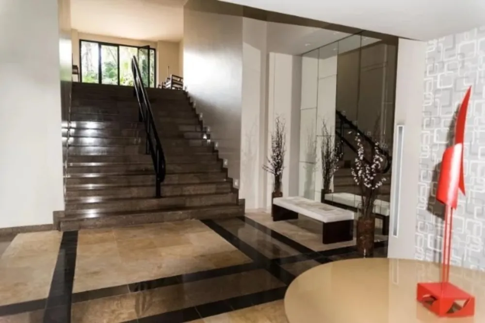 Apartamento, 3 quartos, 156 m² - Foto 2