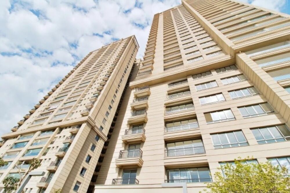 Apartamento, 3 quartos, 211 m² - Foto 1