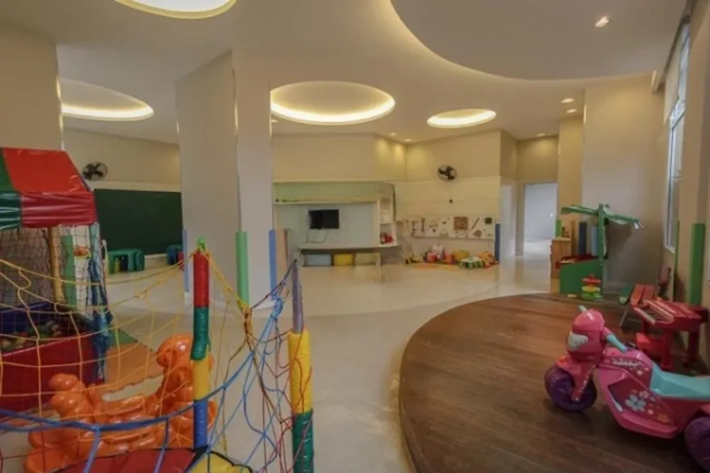 Apartamento, 3 quartos, 223 m² - Foto 1