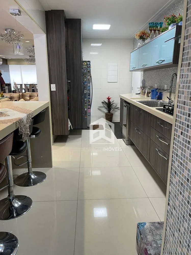 Apartamento, 3 quartos, 125 m² - Foto 1