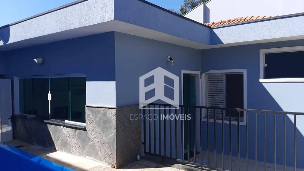 Casa, 4 quartos, 220 m² - Foto 1
