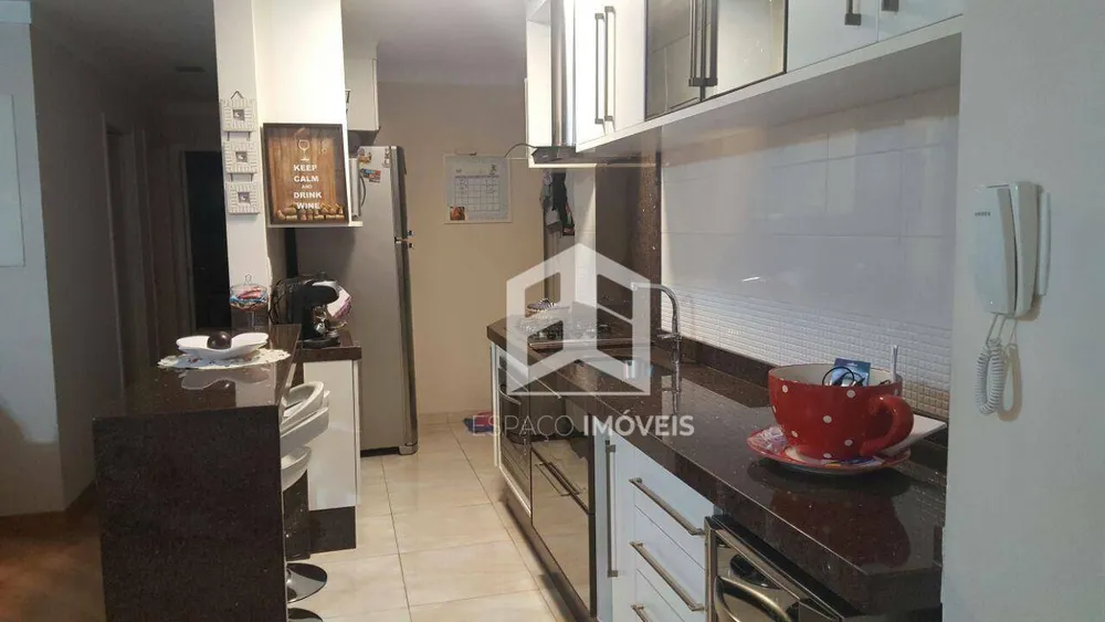 Apartamento, 3 quartos, 74 m² - Foto 4