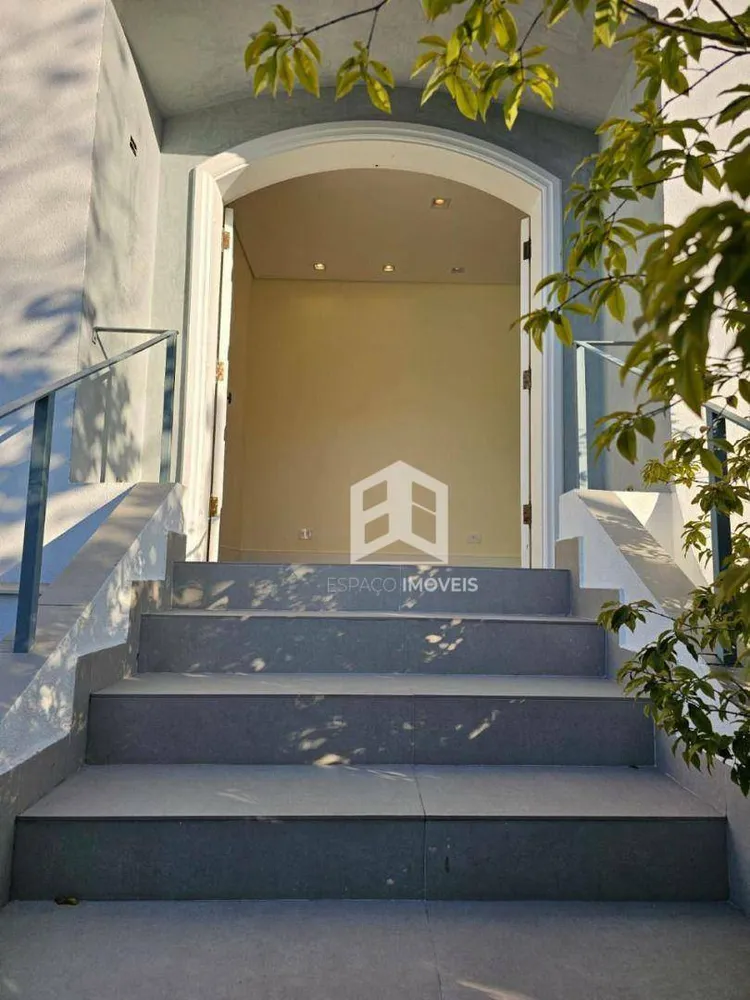 Casa, 5 quartos, 250 m² - Foto 1