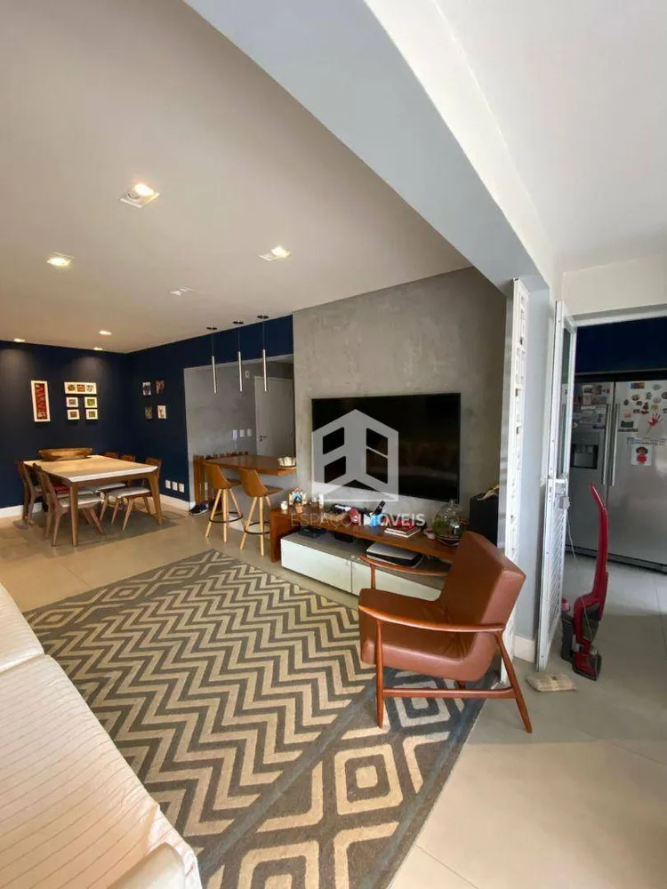 Apartamento, 3 quartos, 130 m² - Foto 2