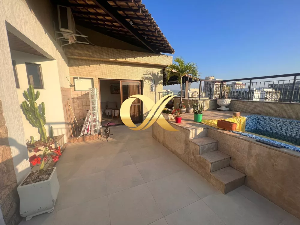 Cobertura, 3 quartos, 210 m² - Foto 3