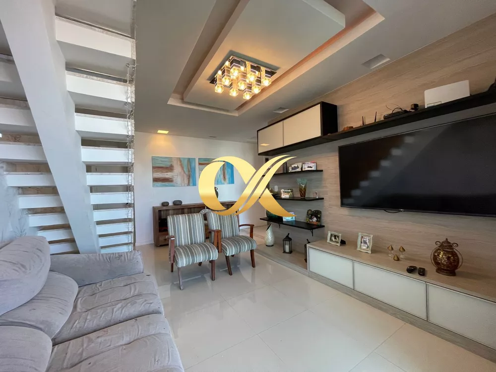 Cobertura, 4 quartos, 225 m² - Foto 2