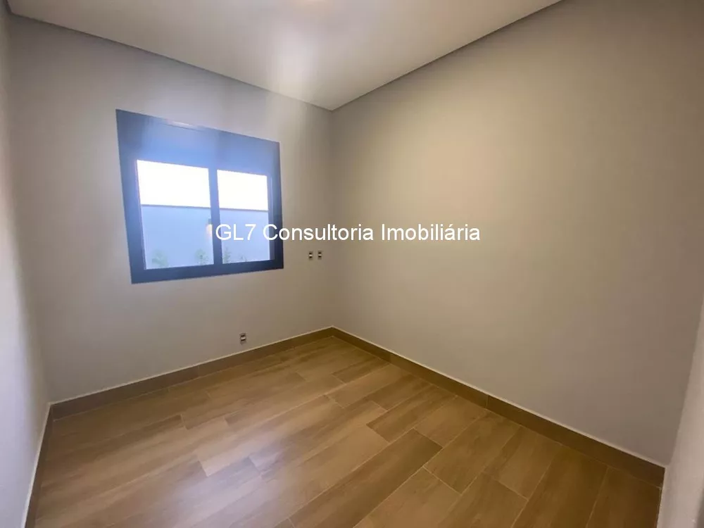 Casa, 3 quartos, 206 m² - Foto 1