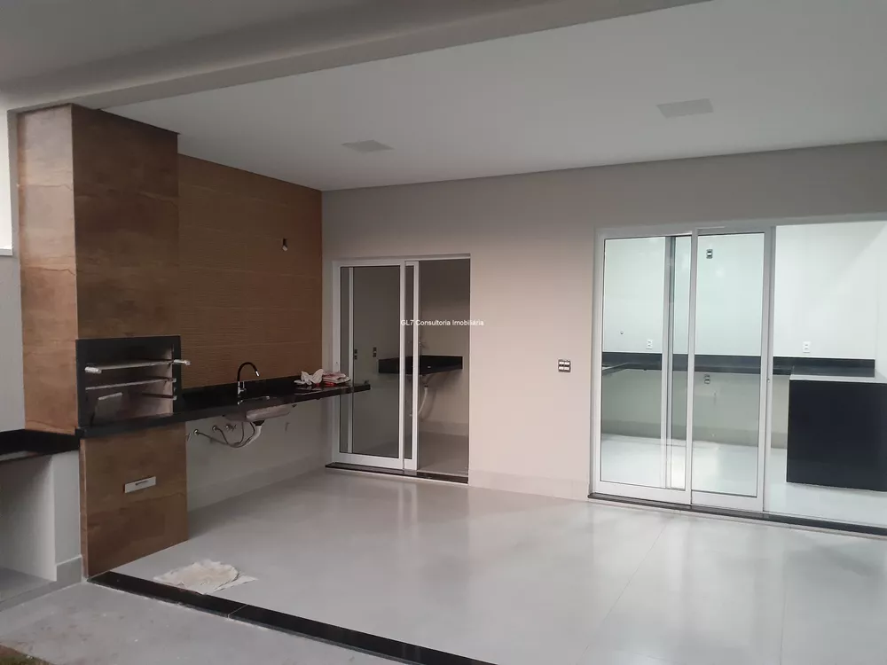 Casa à venda com 3 quartos, 130m² - Foto 4