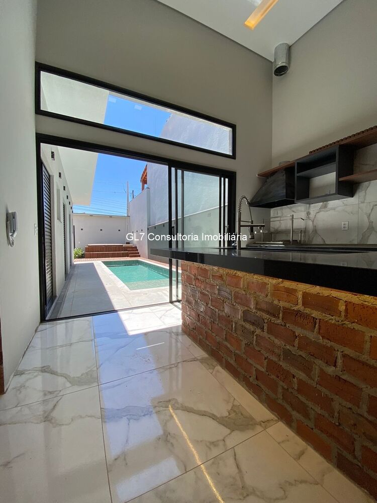 Casa, 3 quartos, 173 m² - Foto 1