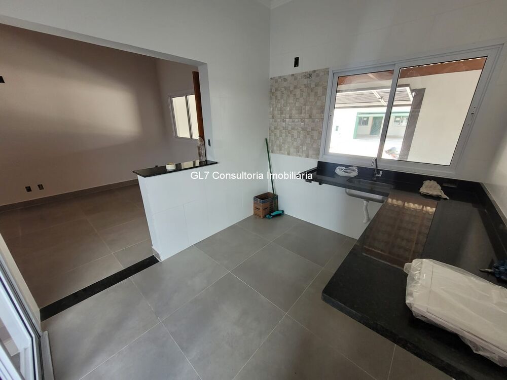Casa à venda com 3 quartos - Foto 4