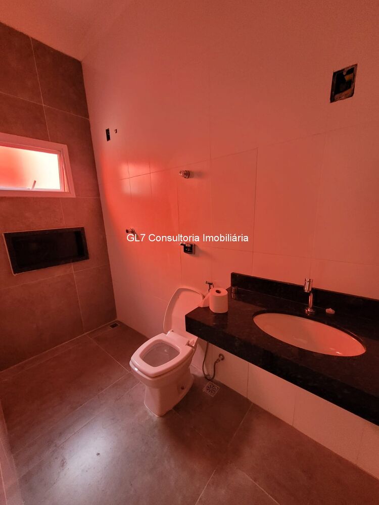 Casa à venda com 3 quartos - Foto 2