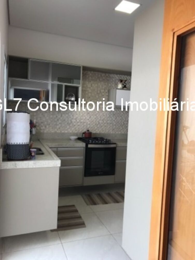 Casa, 3 quartos, 136 m² - Foto 2