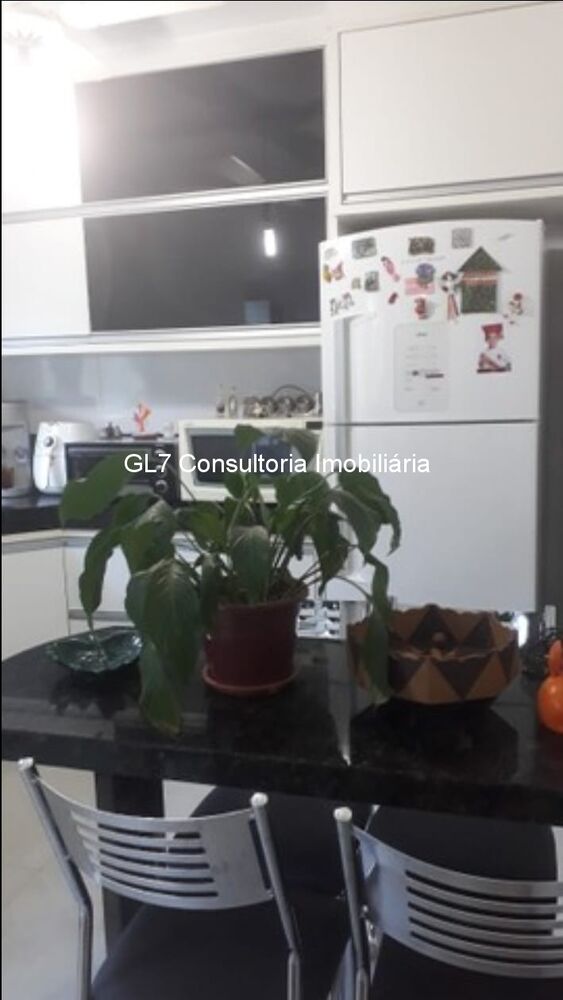 Apartamento à venda com 3 quartos, 88m² - Foto 1