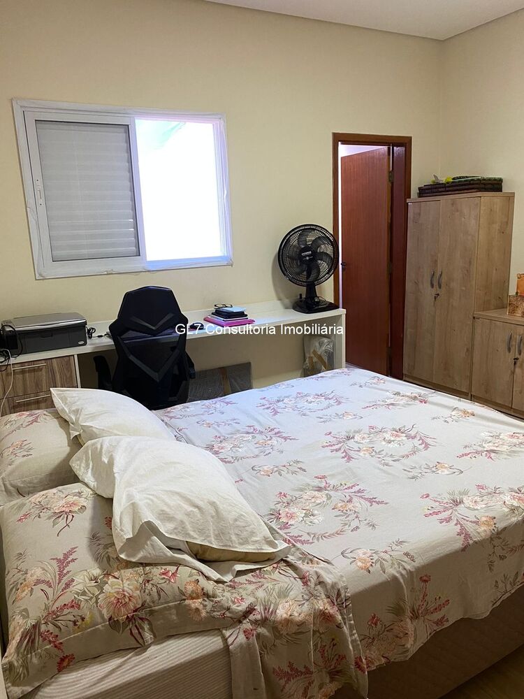 Casa à venda com 3 quartos, 150m² - Foto 4
