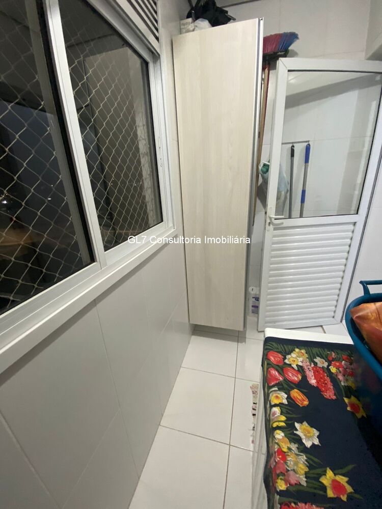 Apartamento à venda com 2 quartos, 80m² - Foto 4