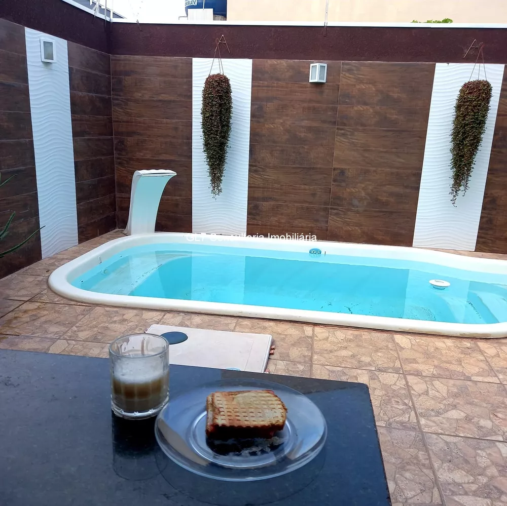 Casa, 3 quartos - Foto 1