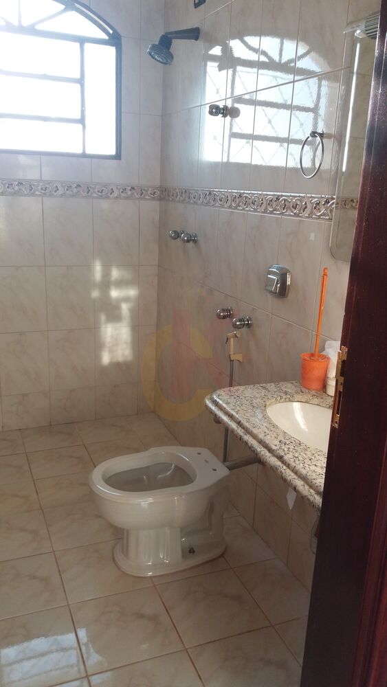 Casa à venda e temporada com 5 quartos - Foto 4