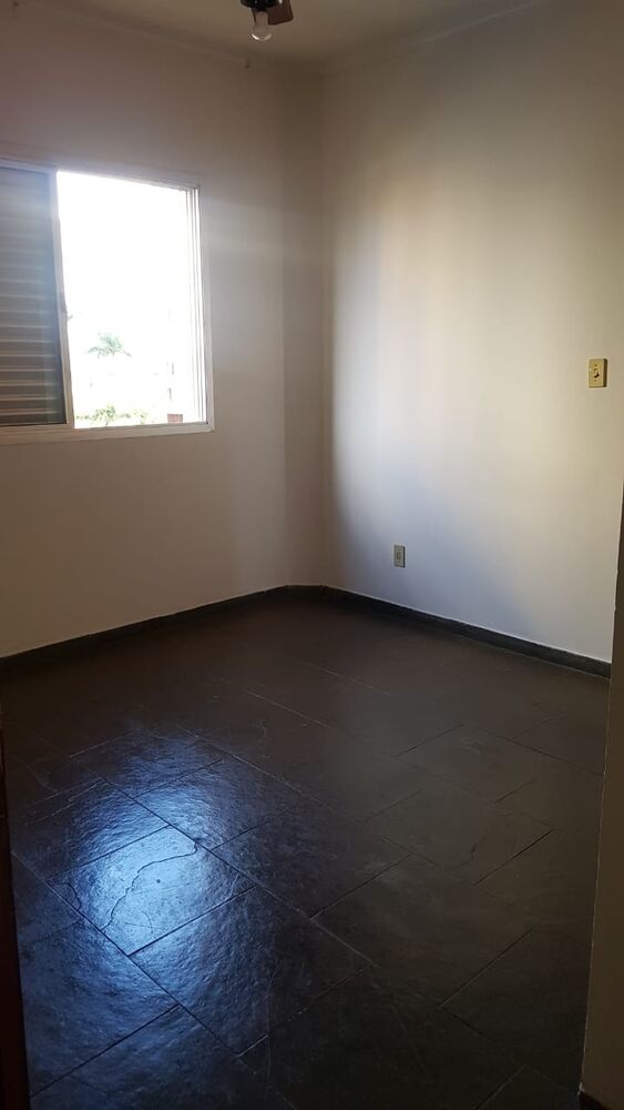 Apartamento à venda com 3 quartos, 113m² - Foto 3