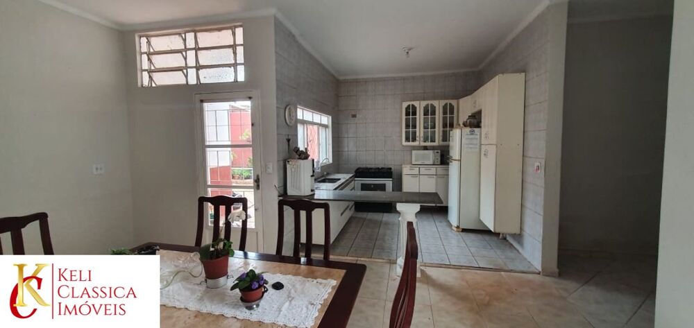 Casa, 5 quartos, 330 m² - Foto 4