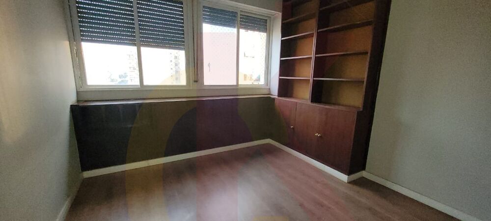 Apartamento à venda e aluguel com 3 quartos, 160m² - Foto 5