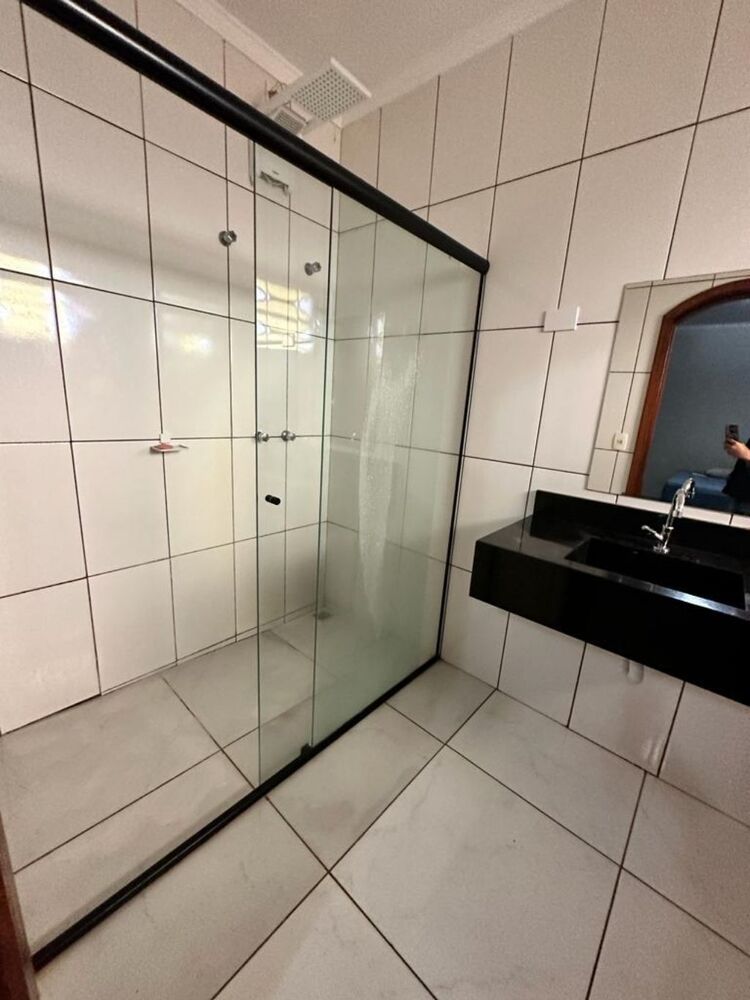 Prédio Inteiro para alugar com 3 quartos, 1700m² - Foto 5