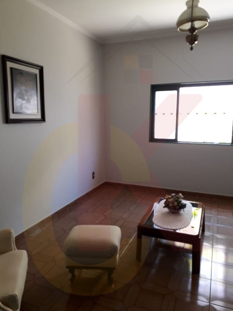Casa, 3 quartos, 135 m² - Foto 2