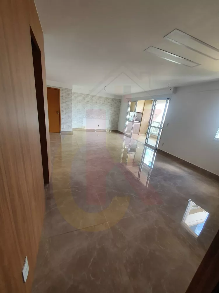 Apartamento à venda com 3 quartos, 124m² - Foto 13