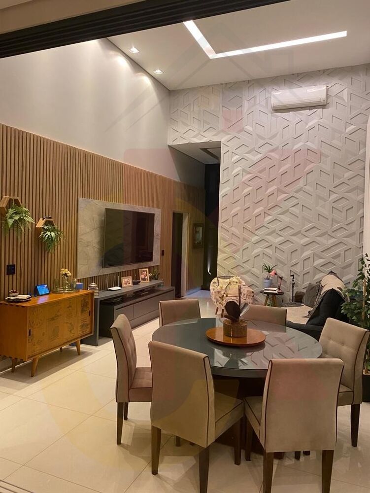 Casa, 3 quartos, 200 m² - Foto 2