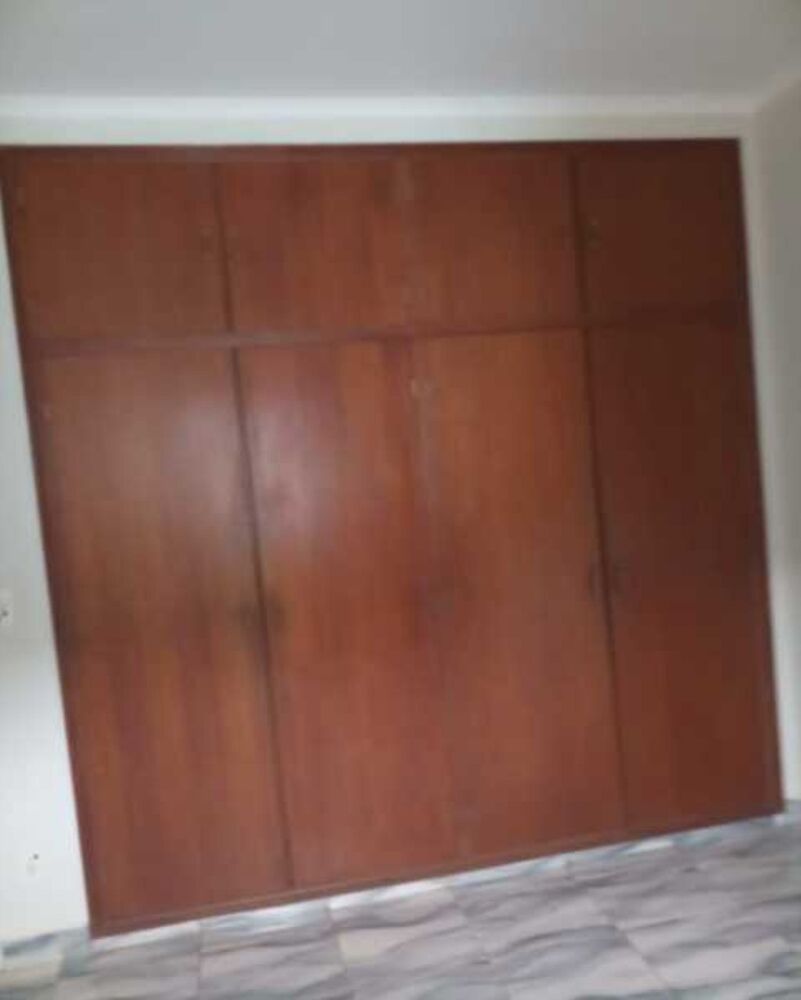 Casa, 3 quartos, 270 m² - Foto 4