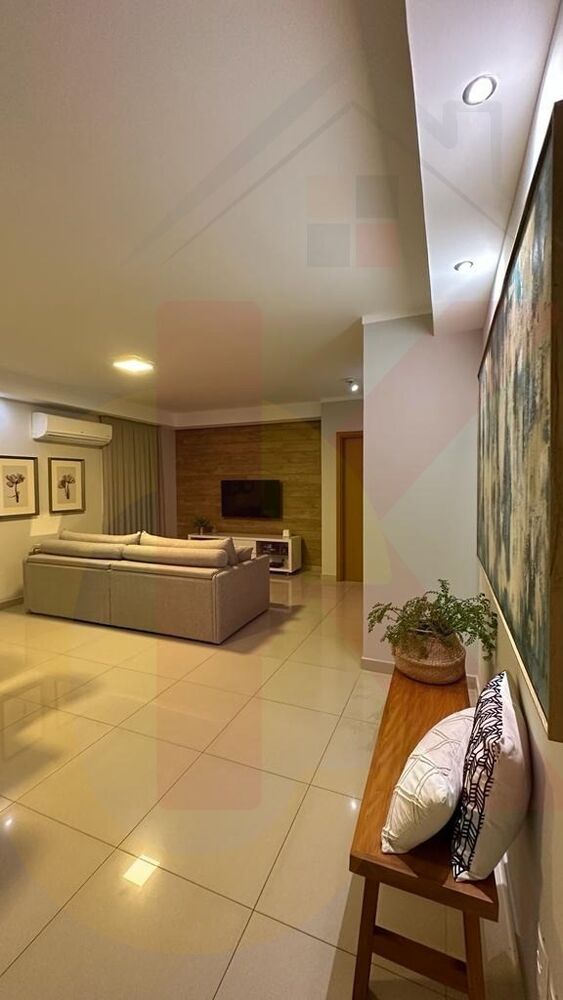 Apartamento à venda com 3 quartos, 148m² - Foto 1